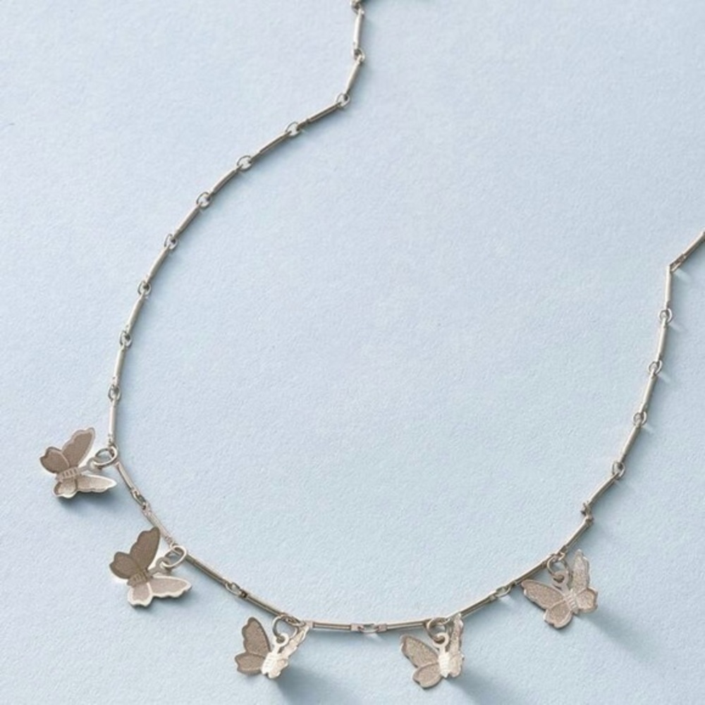 3/$30 🤍 Butterfly Choker